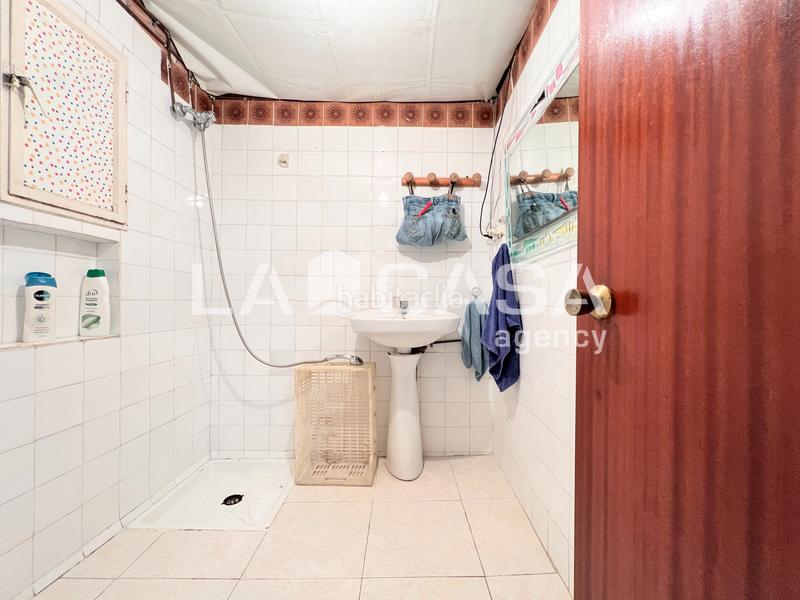 Foto a291185e-824f-496c-90e1-5a7435e60871. Local comercial a La Salut Badalona Foto a291185e-824f-496c-90e1-5a7435e60871. Local comercial a La Salut Badalona