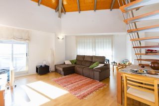 Attique à Verge dels desemparats, 29. Ático duplex con encanto Attique à Verge dels desemparats, 29. Ático duplex con encanto