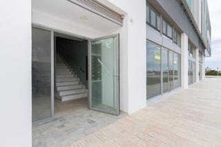 Alquiler Oficina Avenida de la medicina. El local ideal para tu negocio enfrente del nuevo hospital coma Alquiler Oficina Avenida de la medicina. El local ideal para tu negocio enfrente del nuevo hospital coma