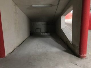 Aparcament cotxe en Valencia, 24. Cochera para 1 coches y 2 motos y trastero en el centro de la Aparcament cotxe en Valencia, 24. Cochera para 1 coches y 2 motos y trastero en el centro de la