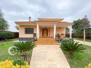 Miete Chalet Calle de bétera. Chalet con 5 habitaciones amueblado con parking, piscina, aire a Miete Chalet Calle de bétera. Chalet con 5 habitaciones amueblado con parking, piscina, aire a
