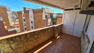 Affitto Attico Passatge oliveras. Ático con terraza Affitto Attico Passatge oliveras. Ático con terraza