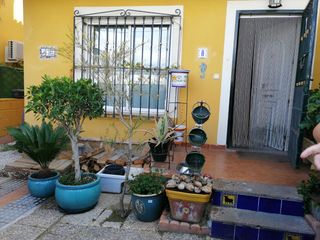 Semi detached house in Callosa de Segura. Bungalow en zona residencial Semi detached house in Callosa de Segura. Bungalow en zona residencial