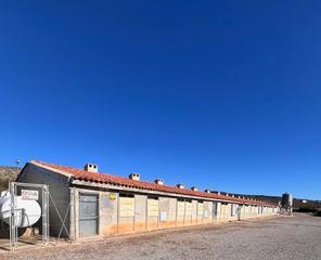 Fabrikhalle in Andilla. Nave industrial en alcublas, muy cercana a la poblacion Fabrikhalle in Andilla. Nave industrial en alcublas, muy cercana a la poblacion