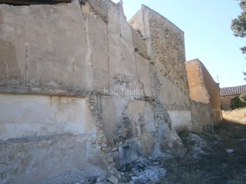 Foto b4798188-d61c-4060-89aa-21dc1f019aa7. Masia a Monòver Foto b4798188-d61c-4060-89aa-21dc1f019aa7. Masia a Monòver