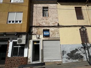 Casa a Petrer. Casa para reformar en petrer Casa a Petrer. Casa para reformar en petrer