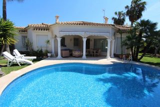 Lloguer Xalet en Oliva Nova. Villa oliva nova, 6 personas Lloguer Xalet en Oliva Nova. Villa oliva nova, 6 personas