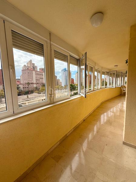 Foto a1e4a4c9-8d75-4a11-b31c-dc365f26d241. Pis amb aparcament piscina a Levante Alto Benidorm Foto a1e4a4c9-8d75-4a11-b31c-dc365f26d241. Pis amb aparcament piscina a Levante Alto Benidorm