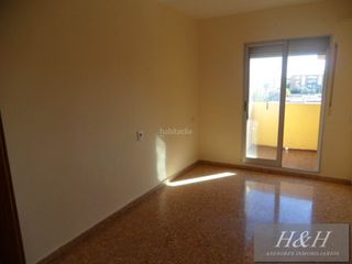 Lloguer Pis en Zona Concordia. Piso luminoso en zona concordia. / hh asesores, inmobiliaria en Lloguer Pis en Zona Concordia. Piso luminoso en zona concordia. / hh asesores, inmobiliaria en
