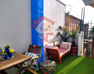 Pis  Passatge antoni regàs. Ático con terraza de 25 m², buhardilla, aire acondicionado y sin Pis  Passatge antoni regàs. Ático con terraza de 25 m², buhardilla, aire acondicionado y sin