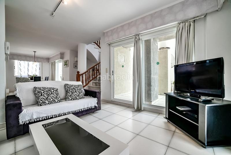 Foto e21130c1-3d08-4b12-a885-f5463cdcb6a0. Ático impresionante atico duplex en Zona Levante - Playa Fossa Calp Foto e21130c1-3d08-4b12-a885-f5463cdcb6a0. Ático impresionante atico duplex en Zona Levante - Playa Fossa Calp