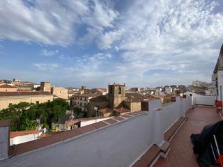 Alquiler Apartamento en Garvín. Calle principal cerca del casco antiguo Alquiler Apartamento en Garvín. Calle principal cerca del casco antiguo