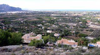 Solar urbà en Pedreguer. Parcela urbana con vistas panorámicas en la sella Solar urbà en Pedreguer. Parcela urbana con vistas panorámicas en la sella