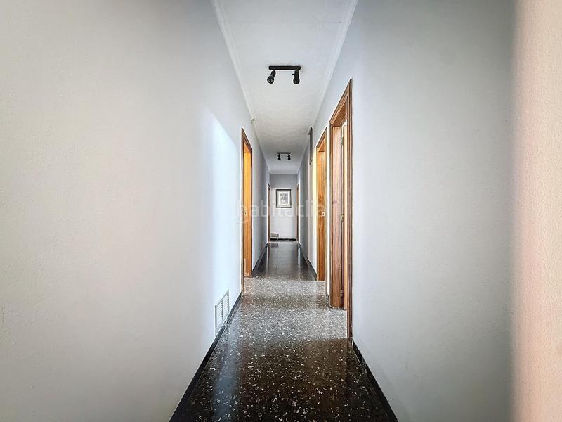 Foto 2ea9fc33-a1bd-447c-a3f8-ef28a730e17a. Fabrikhalle in Biar Foto 2ea9fc33-a1bd-447c-a3f8-ef28a730e17a. Fabrikhalle in Biar