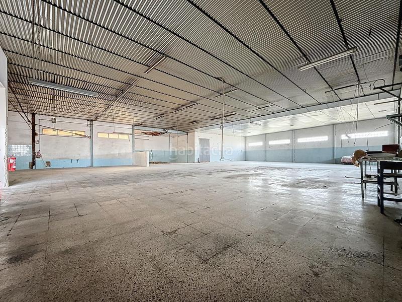 Foto b9789814-83c8-4b06-b185-943d03c025b1. Fabrikhalle in Biar Foto b9789814-83c8-4b06-b185-943d03c025b1. Fabrikhalle in Biar