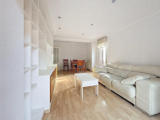 Rent Flat  Avenida paz de la. Piso en plena avenida de la paz soleado y luminoso en onil Rent Flat  Avenida paz de la. Piso en plena avenida de la paz soleado y luminoso en onil