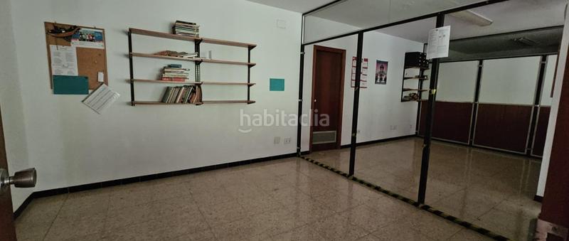 Foto 62292211-811a-4d28-afde-35810c526699. Büro in Reina Victoria - Miguel Hernández Elche / Elx Foto 62292211-811a-4d28-afde-35810c526699. Büro in Reina Victoria - Miguel Hernández Elche / Elx