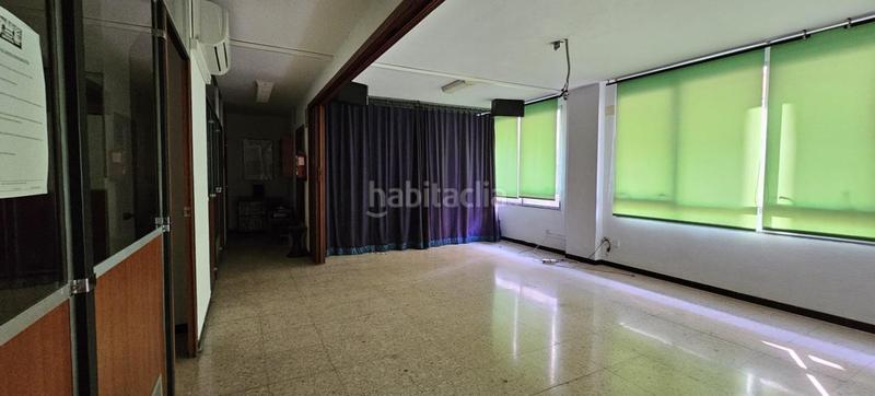 Foto c4180d15-ae9e-455e-be98-ce8d63e50c3d. Büro in Reina Victoria - Miguel Hernández Elche / Elx Foto c4180d15-ae9e-455e-be98-ce8d63e50c3d. Büro in Reina Victoria - Miguel Hernández Elche / Elx