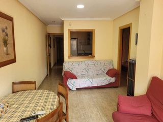 Alquiler Piso en San Isidro. Piso de 2 habitaciones, 2 baños, amueblado con ascensor Alquiler Piso en San Isidro. Piso de 2 habitaciones, 2 baños, amueblado con ascensor