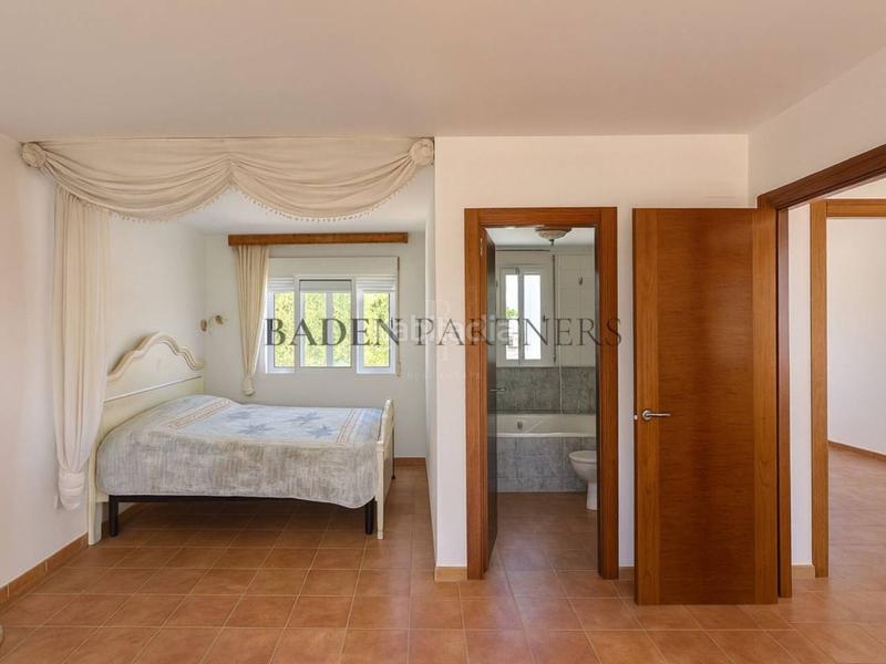 Foto 5ba80455-7b23-4ab3-be6f-385592c0e2b0. Reihenhaus mit heizung parking pool in Les Salines Vinaròs Foto 5ba80455-7b23-4ab3-be6f-385592c0e2b0. Reihenhaus mit heizung parking pool in Les Salines Vinaròs