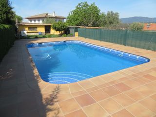Casa Lliça d´amunt. Casa 4 vientos, piscina y jardín Casa Lliça d´amunt. Casa 4 vientos, piscina y jardín