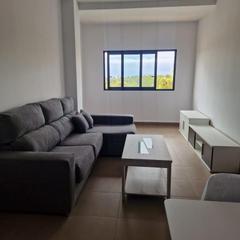 Apartament a La Nucia Pueblo. 6 aptos entresuelos de dos dormitorios y dos baños en el cent Apartament a La Nucia Pueblo. 6 aptos entresuelos de dos dormitorios y dos baños en el cent