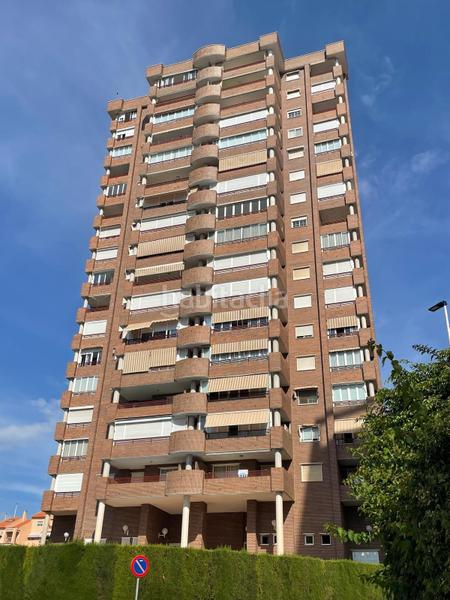 Foto 5684de5c-2642-4785-bcc7-6bd5ea66298b. Piccolo appartamento con parcheggio piscina in Playa Poniente Benidorm Foto 5684de5c-2642-4785-bcc7-6bd5ea66298b. Piccolo appartamento con parcheggio piscina in Playa Poniente Benidorm