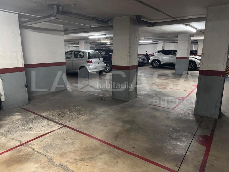 Foto 0d1b048c-aa8e-40ac-9996-c00ebf780942. Parking coche en Lledoner Granollers Foto 0d1b048c-aa8e-40ac-9996-c00ebf780942. Parking coche en Lledoner Granollers