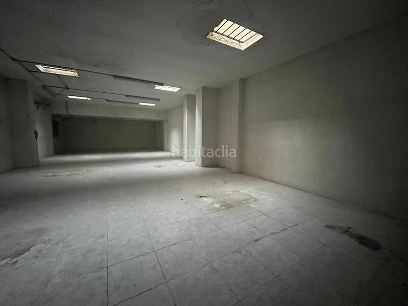 Foto 0ce420c3-e51f-493e-8897-ea669450646a. Alquiler local comercial local de 350m2 per 900 euros. en Igualada Foto 0ce420c3-e51f-493e-8897-ea669450646a. Alquiler local comercial local de 350m2 per 900 euros. en Igualada
