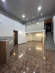 Lloguer Local Comercial a Poble Sec. Local comercial con altillo situado en zona dr. pujades Lloguer Local Comercial a Poble Sec. Local comercial con altillo situado en zona dr. pujades