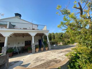 Lloguer Casa a Castellfollit del Boix. Casa rústica a los 4 vientos con 3 dormitorios, terreno de 400m2 Lloguer Casa a Castellfollit del Boix. Casa rústica a los 4 vientos con 3 dormitorios, terreno de 400m2