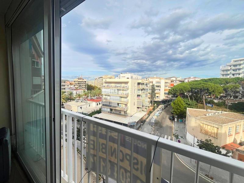 Foto a0e9b599-fdb0-4ba9-8a8c-56bf70e74c8b. Etagenwohnung mit parking in Mar i Camp - Platja dels Capellans Salou Foto a0e9b599-fdb0-4ba9-8a8c-56bf70e74c8b. Etagenwohnung mit parking in Mar i Camp - Platja dels Capellans Salou
