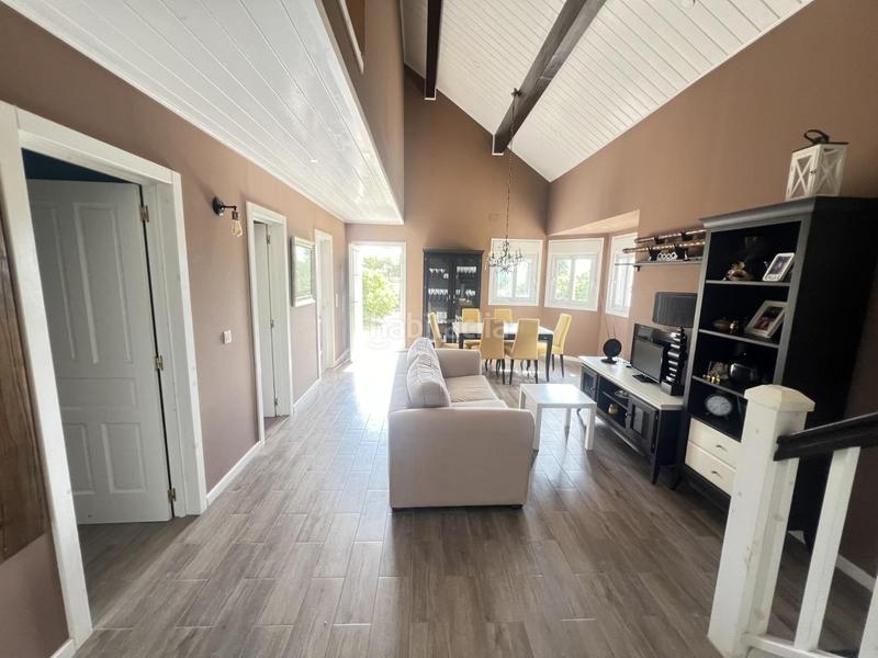 Foto 0d483ee0-091c-4dc9-8595-b2ecc7572159. Chalet avec parking piscine dans El Marenyet Cullera Foto 0d483ee0-091c-4dc9-8595-b2ecc7572159. Chalet avec parking piscine dans El Marenyet Cullera