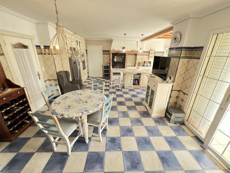 Foto b5bee39a-094b-4393-a5b7-990764252f05. Chalet avec parking piscine dans El Marenyet Cullera Foto b5bee39a-094b-4393-a5b7-990764252f05. Chalet avec parking piscine dans El Marenyet Cullera