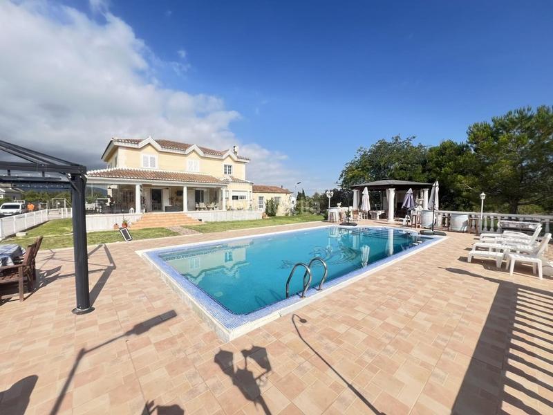 Foto f8d4bad8-d914-4dd3-813c-eace73efe2c7. Chalet avec parking piscine dans El Marenyet Cullera Foto f8d4bad8-d914-4dd3-813c-eace73efe2c7. Chalet avec parking piscine dans El Marenyet Cullera