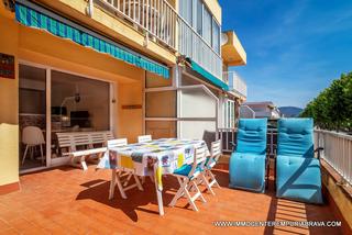 Piccolo appartamento in Moxó - Sant Mori. Bonito estudio con terraza muy grande en el centro de la ciudad Piccolo appartamento in Moxó - Sant Mori. Bonito estudio con terraza muy grande en el centro de la ciudad