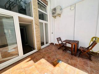 Location Rez-de-chaussée  Carrer rosari. Se alquila planta baja en el cabanyal Location Rez-de-chaussée  Carrer rosari. Se alquila planta baja en el cabanyal