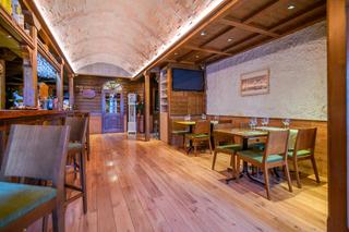 Transfer Business premise  Calle manresa. Bonito restaurante totalmente equipado en traspaso en manresasan Transfer Business premise  Calle manresa. Bonito restaurante totalmente equipado en traspaso en manresasan