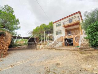 Chalet in Pla de la Vallonga. Chalet rústico en venta de 6 dormitorios y 2 baños en el rebolle Chalet in Pla de la Vallonga. Chalet rústico en venta de 6 dormitorios y 2 baños en el rebolle