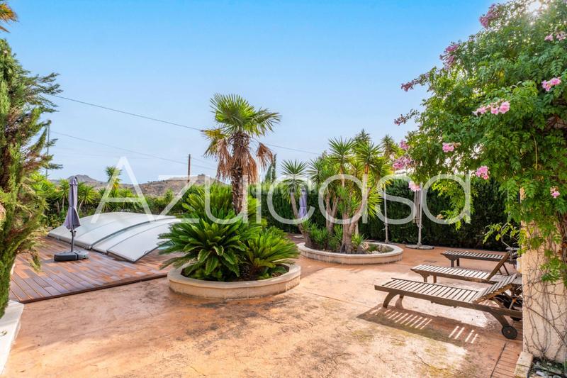 Foto 30203c37-b690-4f1e-b07e-5373be88fb56. Xalet amb calefacció aparcament piscina a Moralet Alicante Foto 30203c37-b690-4f1e-b07e-5373be88fb56. Xalet amb calefacció aparcament piscina a Moralet Alicante