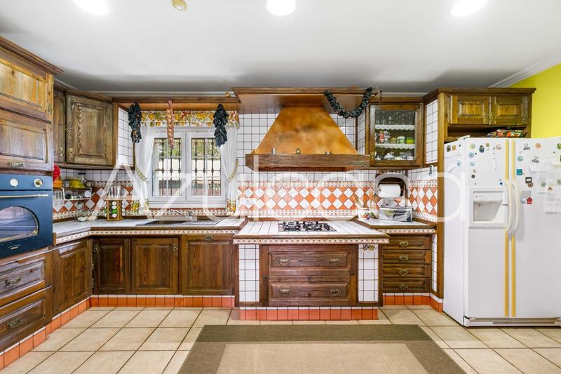 Foto 7df58c6d-89b5-4365-a371-ff8d3b35a56e. Xalet amb calefacció aparcament piscina a Moralet Alicante Foto 7df58c6d-89b5-4365-a371-ff8d3b35a56e. Xalet amb calefacció aparcament piscina a Moralet Alicante