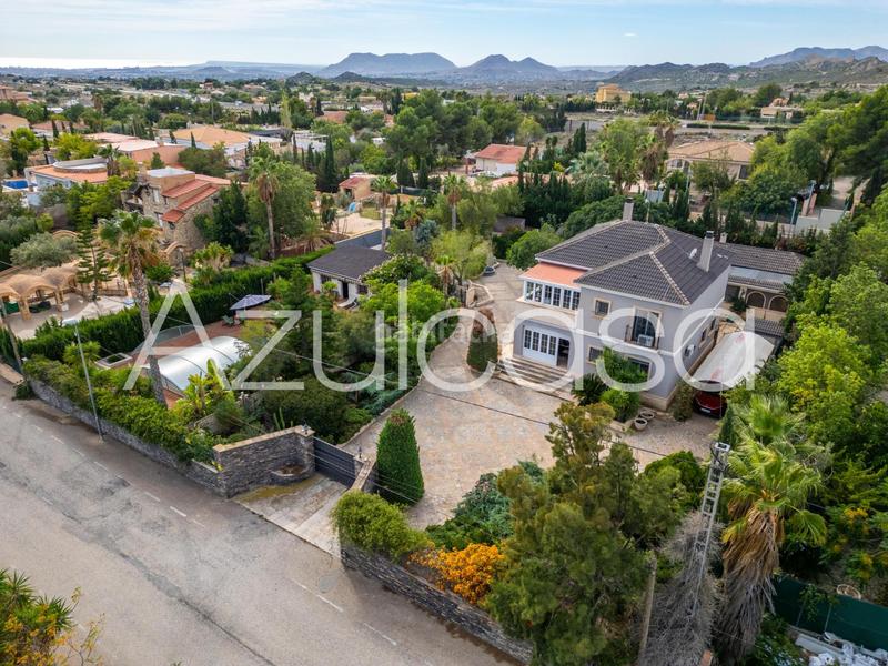 Foto ad542989-b328-4bd7-8af1-33a5551579c1. Xalet amb calefacció aparcament piscina a Moralet Alicante Foto ad542989-b328-4bd7-8af1-33a5551579c1. Xalet amb calefacció aparcament piscina a Moralet Alicante