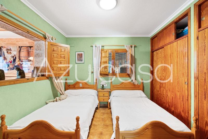 Foto b9efcac7-d788-4f43-b137-fa35bf4d0e4a. Xalet amb calefacció aparcament piscina a Moralet Alicante Foto b9efcac7-d788-4f43-b137-fa35bf4d0e4a. Xalet amb calefacció aparcament piscina a Moralet Alicante