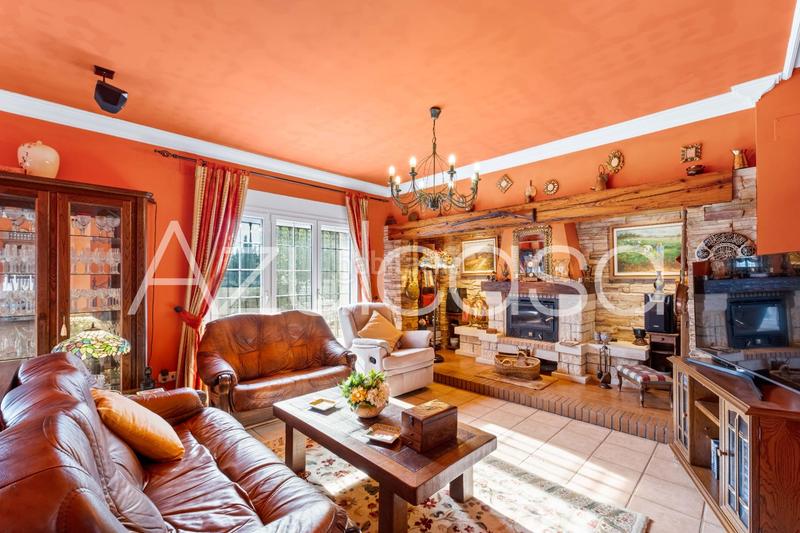 Foto f55698c2-fa51-4566-9811-0af765ba1937. Xalet amb calefacció aparcament piscina a Moralet Alicante Foto f55698c2-fa51-4566-9811-0af765ba1937. Xalet amb calefacció aparcament piscina a Moralet Alicante