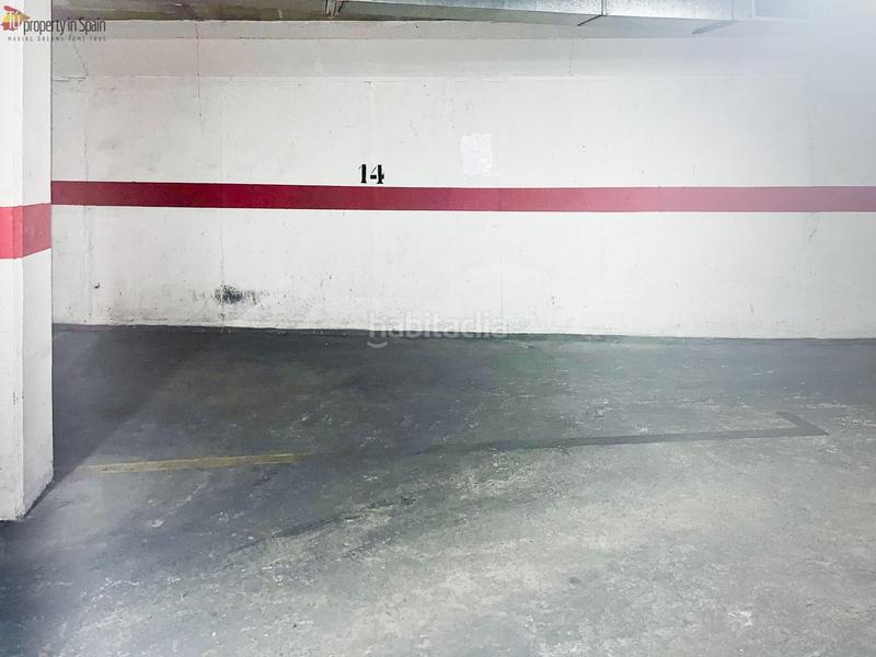 Foto d8e9ed37-77fb-4d92-b25e-a67dd3bbf8b0. Aparcament cotxe a Carolinas Bajas Alicante Foto d8e9ed37-77fb-4d92-b25e-a67dd3bbf8b0. Aparcament cotxe a Carolinas Bajas Alicante