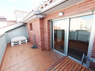 Miete Zweistöckige Wohnung  Torrella. Fantàstic duplex de dues habitacions amb terrassa a ca naurell Miete Zweistöckige Wohnung  Torrella. Fantàstic duplex de dues habitacions amb terrassa a ca naurell