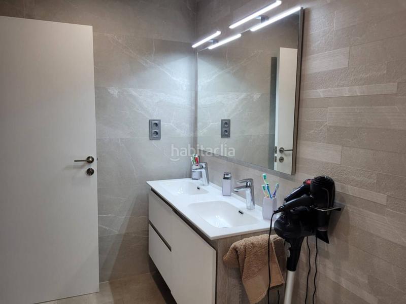 Foto 1a88e1e1-c654-44a3-93d3-0c29062f5a1b. Casa  con local en venta en la Creu Alta en Creu Alta Sabadell Foto 1a88e1e1-c654-44a3-93d3-0c29062f5a1b. Casa  con local en venta en la Creu Alta en Creu Alta Sabadell