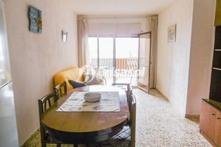 Piso Eudald pedrola i millán. L´ ampolla - piso en venta con vistas al mar para reformar. Piso Eudald pedrola i millán. L´ ampolla - piso en venta con vistas al mar para reformar.