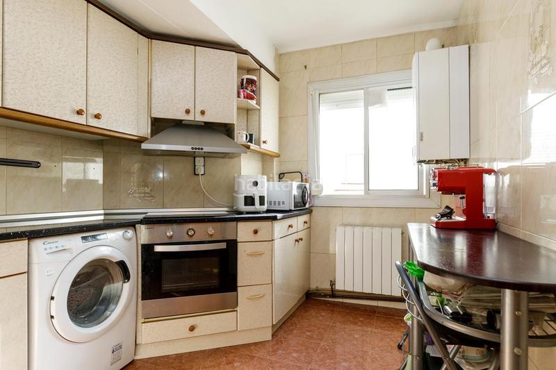 Foto 101e9510-2109-4f36-b70b-2ec7a8fd1326. Piso en calle lugo 86 piso para entrar a vivir en c lugo en Zaragoza Foto 101e9510-2109-4f36-b70b-2ec7a8fd1326. Piso en calle lugo 86 piso para entrar a vivir en c lugo en Zaragoza