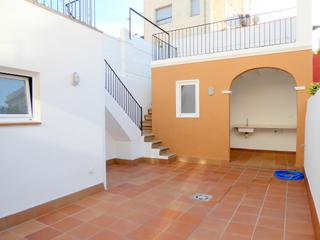 Miete Etagenwohnung in Carrer castaños 13. Planta baixa amb pati tot reformat amb detalls clàssics Miete Etagenwohnung in Carrer castaños 13. Planta baixa amb pati tot reformat amb detalls clàssics